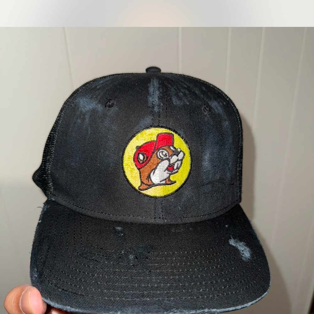 Black bucees vintage hat